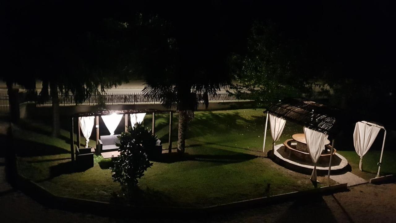 Raffinata casa con wifi e giardino immersa nel verde VAL D'ORCIA DELUXE Montalcino Esterno foto